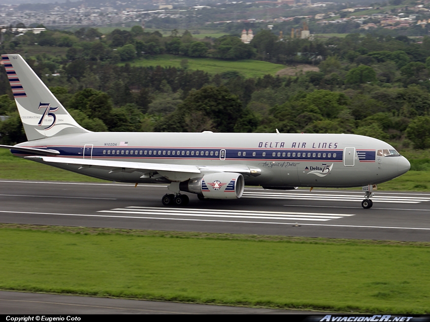 N102DA - Boeing 767-232 - Delta Air Lines