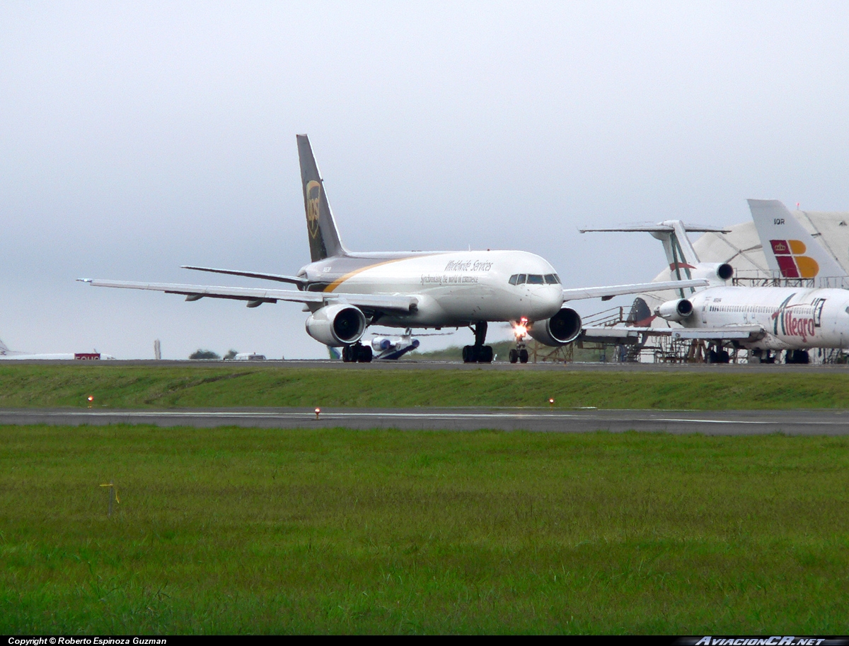 N452UP - Boeing 757-24A(PF) - UPS - United Parcel Service