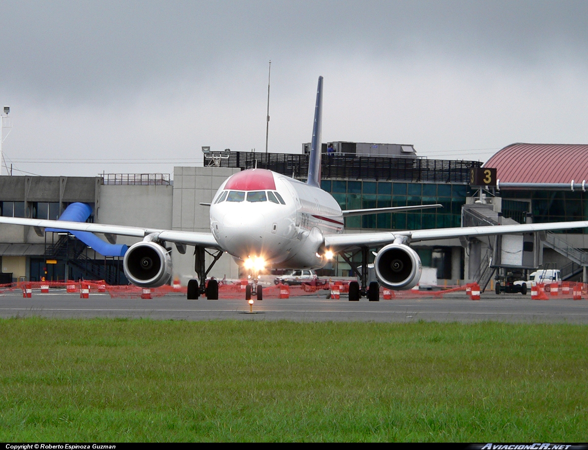 N463TA - Airbus A320-233 - TACA