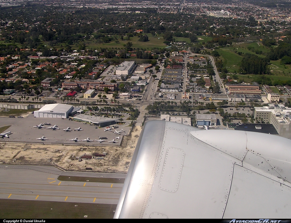 N623AA - Boeing 757-223 - American Airlines