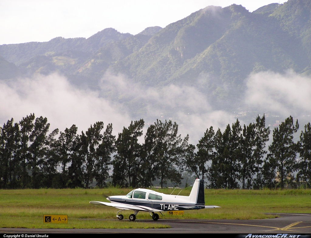 TI-AME - Grumman American AA-5A Cheetah - ECDEA - Escuela Costarricense de Aviación