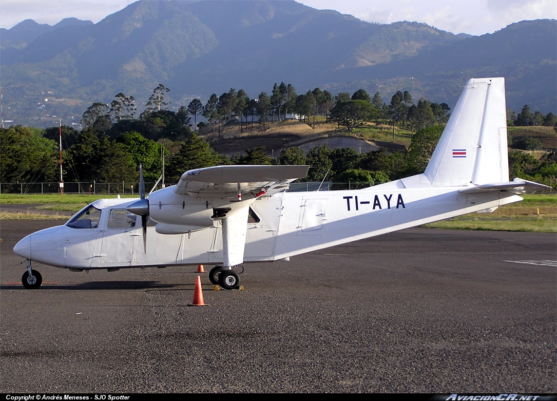 TI-AYA - Britten Norman BN2A Islander - Nature Air