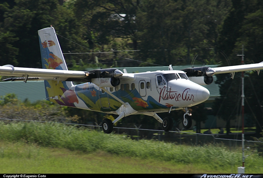 TI-AYQ - De Havilland Canada DHC-6-300 Twin Otter - Nature Air