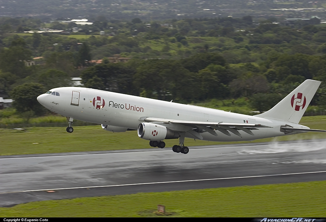 XA-TUE - Airbus A300B4-203(F) - AeroUnión Cargo