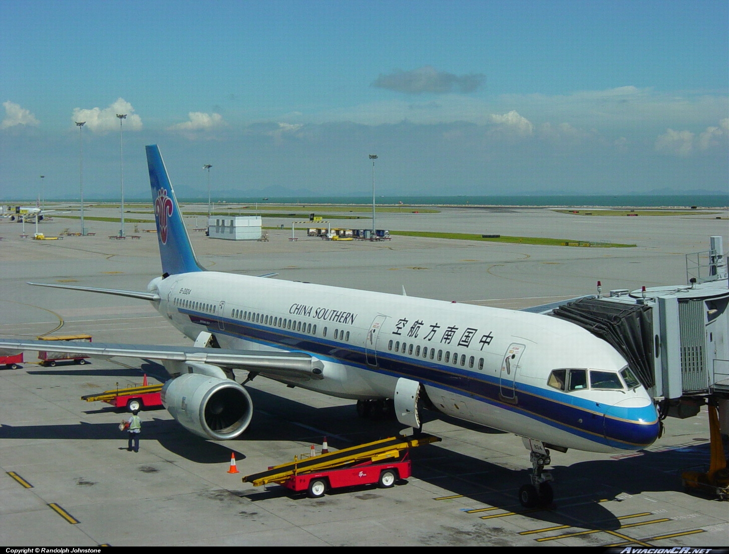 B-2824 - Boeing 757-21B - China Southern