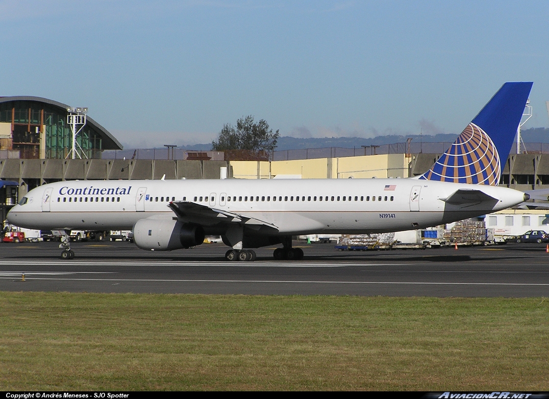 N19141 - Boeing 757-224 - Continental Airlines