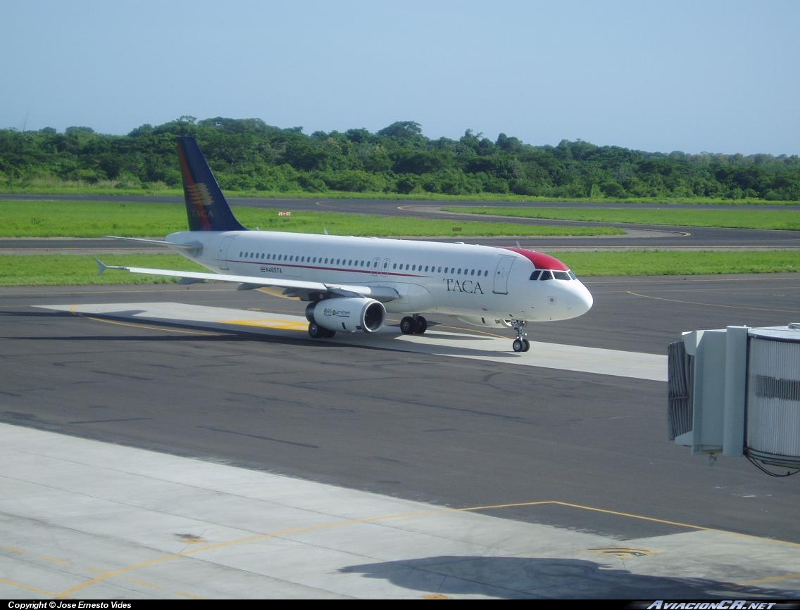 N465TA - Airbus A320-233 - TACA