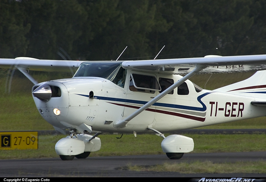 TI-GER - Cessna U206F Stationair II - Aerobell
