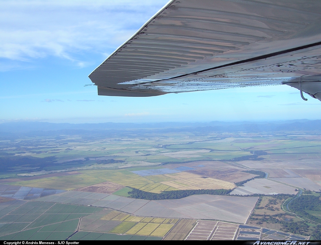 TI-GRE - Cessna U206F Stationair II - Aerobell