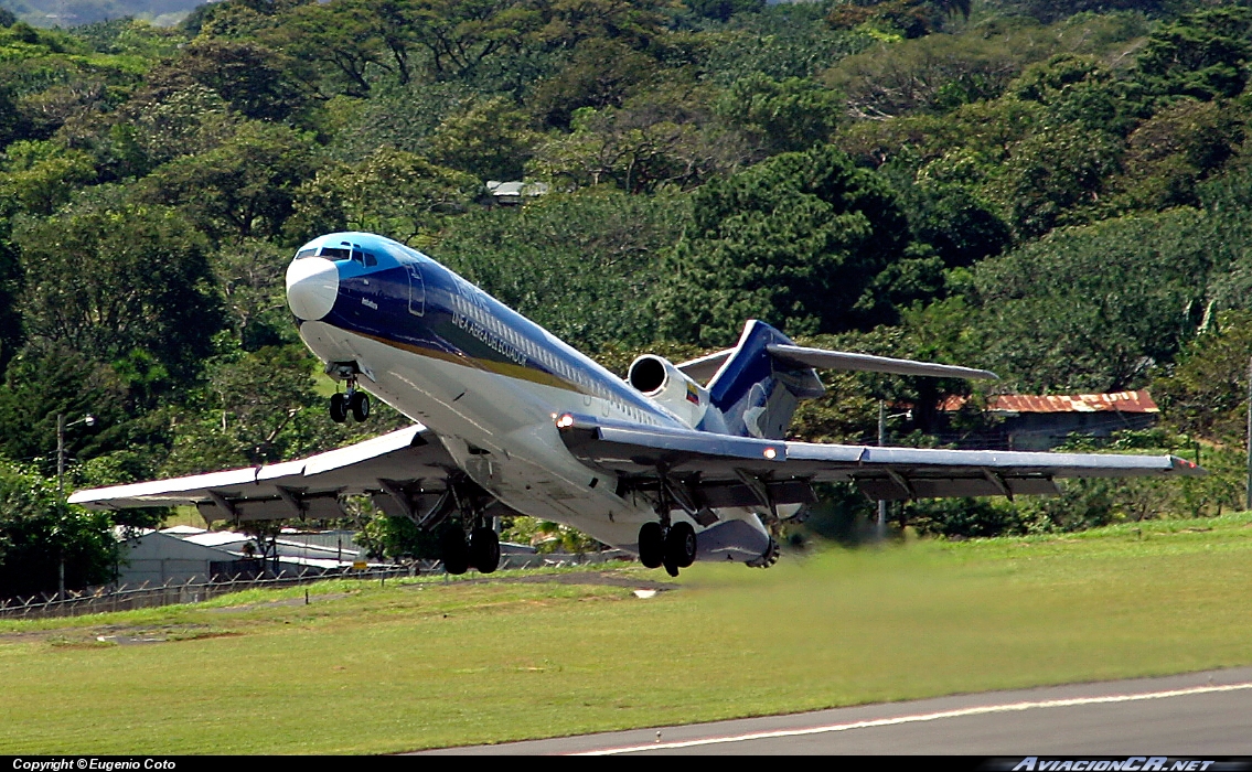  - Boeing 727-200 - TAME