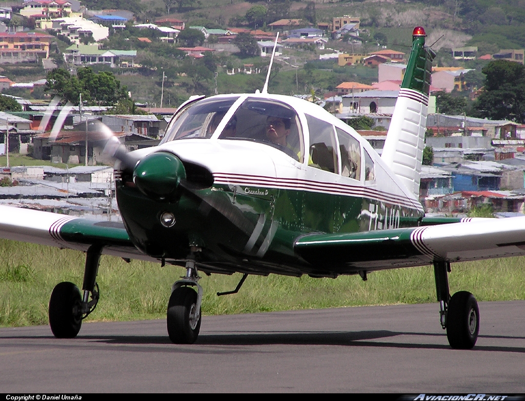 TI-AHQ - Piper PA-28-180 Cherokee D - Aerotica Escuela de Aviación