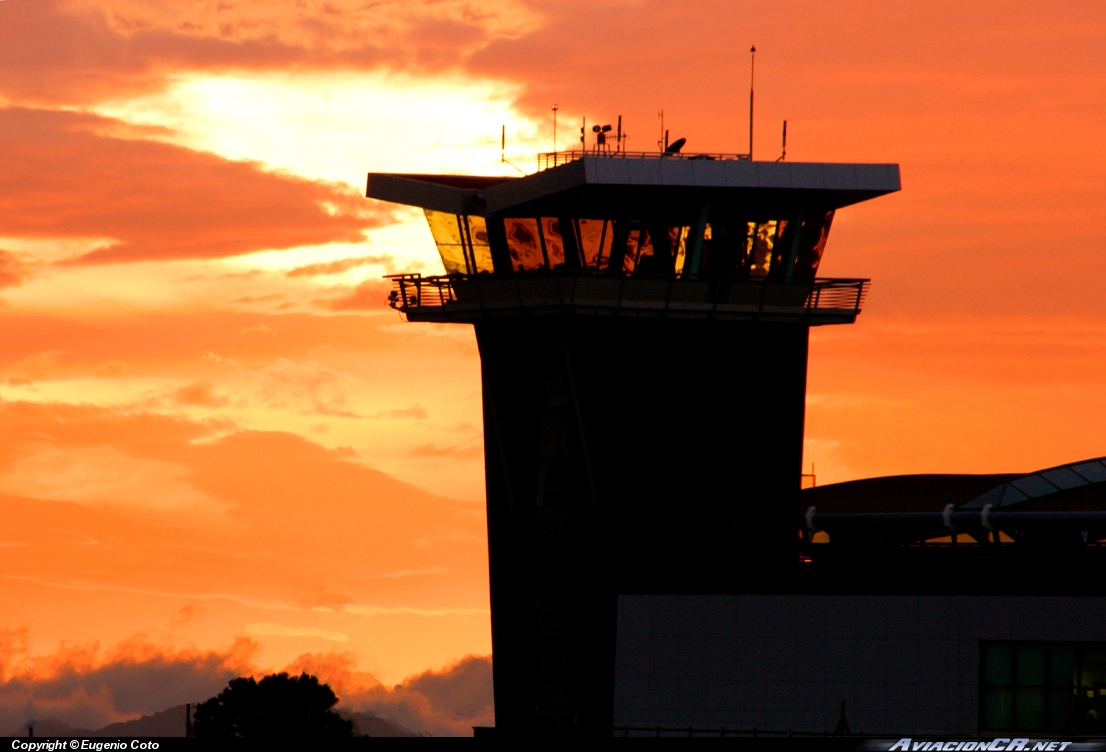 MROC - Aeropuerto - Torre de control