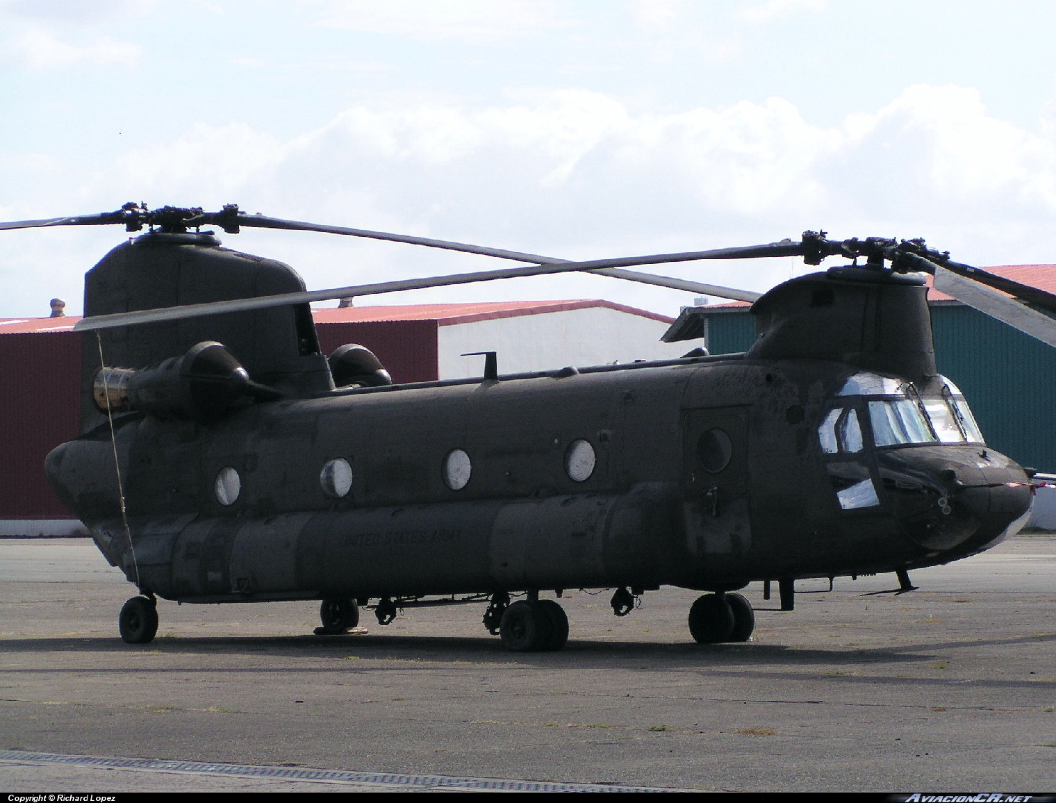  - Boeing/Vertol CH-47 Chinook - USA - Armada / Army
