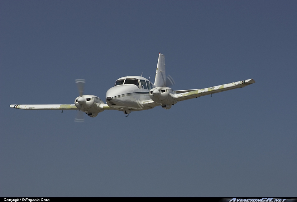 TI-ADK - Piper PA-23-250 Aztec C - TACSA