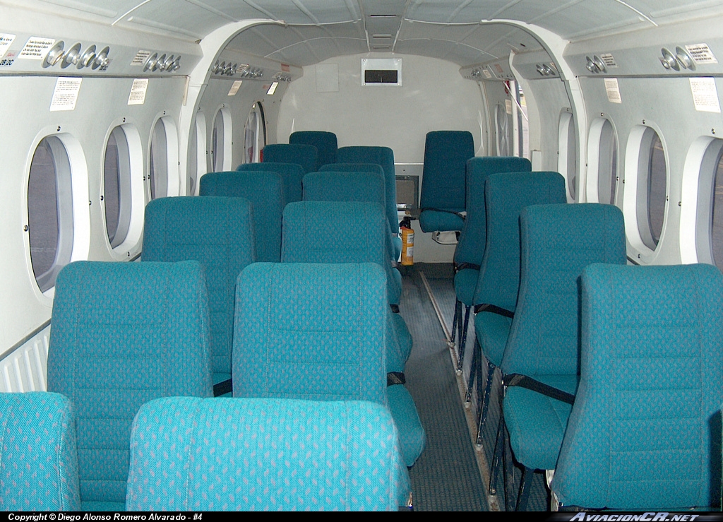 TI-AZV - De Havilland Canada DHC-6-300 Twin Otter - Nature Air