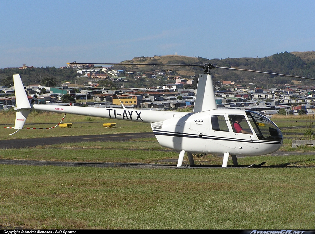 TI-AYX - Robinson R-44 Raven - Privado