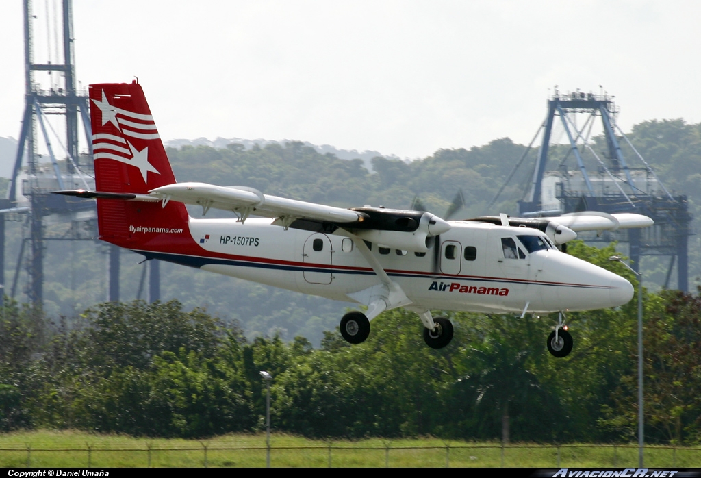 HP-1507PS - De Havilland Canada DHC-6-300 Twin Otter - Air Panama
