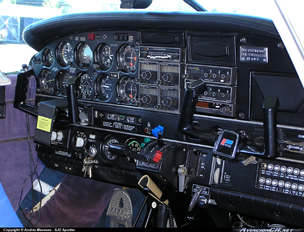 TI-AMT - Piper PA-32RT-300 Lance II - Privado