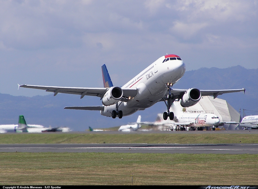 N483TA - Airbus A320-233 - TACA