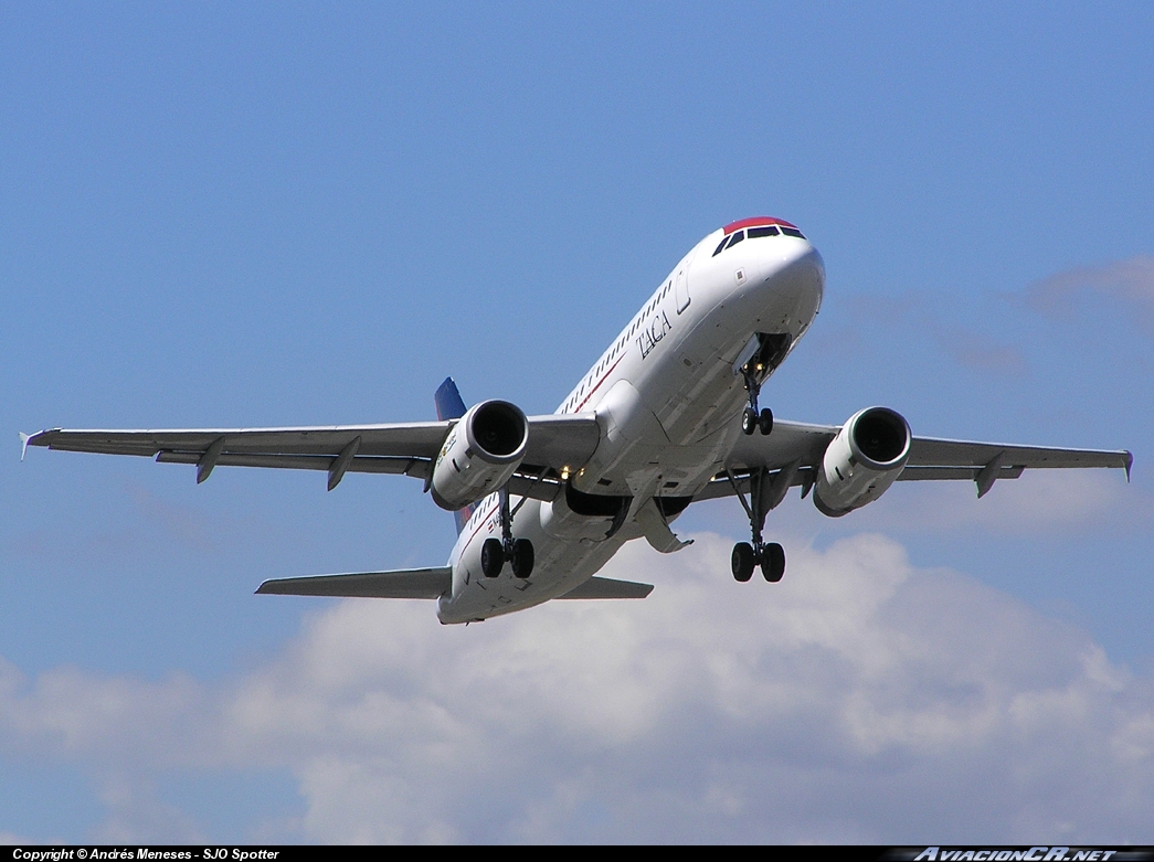 N482TA - Airbus A320-233 - TACA