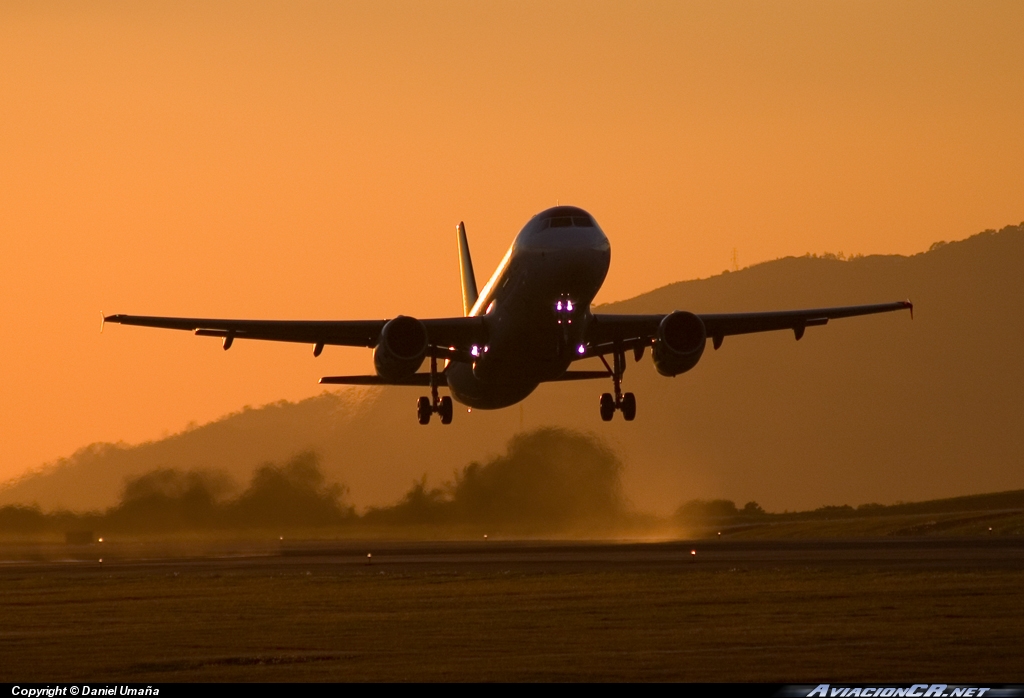N481TA - Airbus A320-233 - TACA