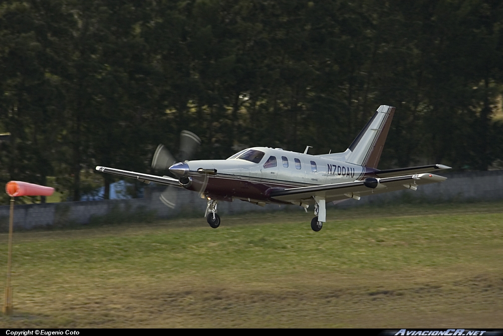 N700AU - SOCATA- TMB7 - Privado