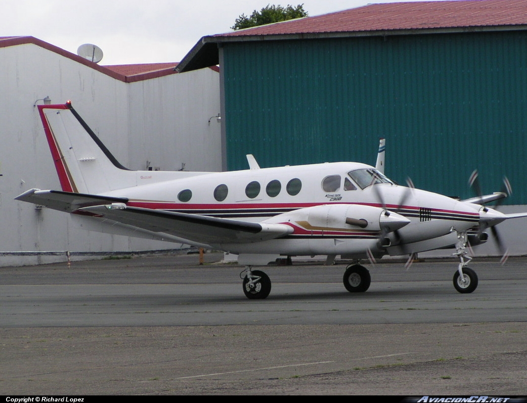 HR-ATP - Beechcraft King Air C-90B - Privado