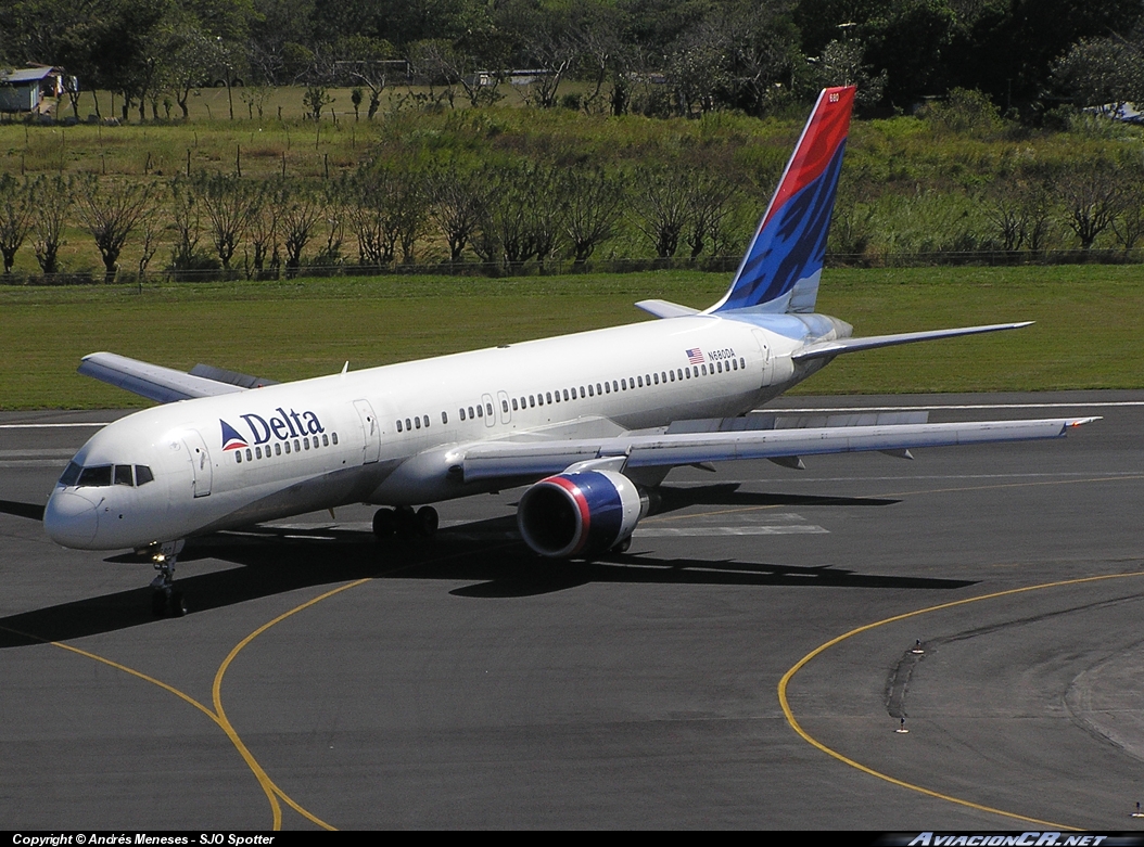 N680DA - Boeing 757-232 - Delta Air Lines