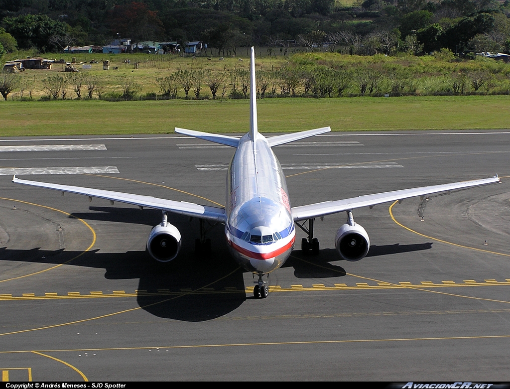 N7055A - Airbus A300B4-605R - American Airlines