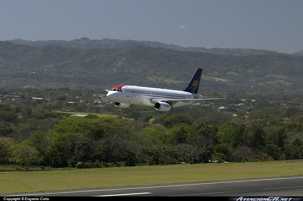 N488TA - Airbus A320-233 - TACA