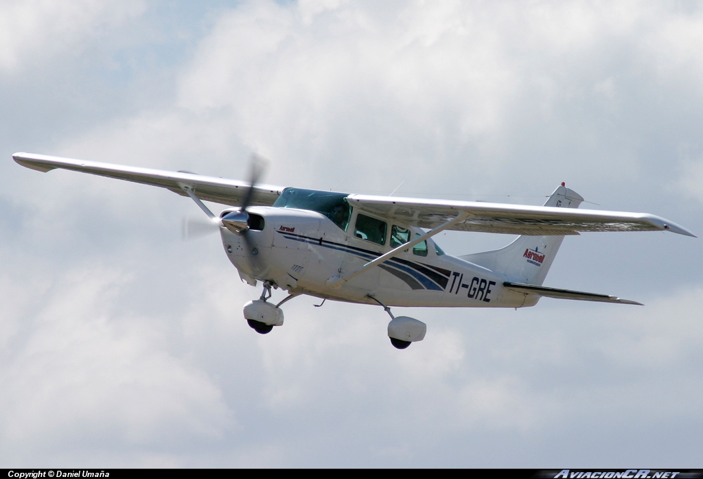 TI-GRE - Cessna U206F Stationair II - Aerobell