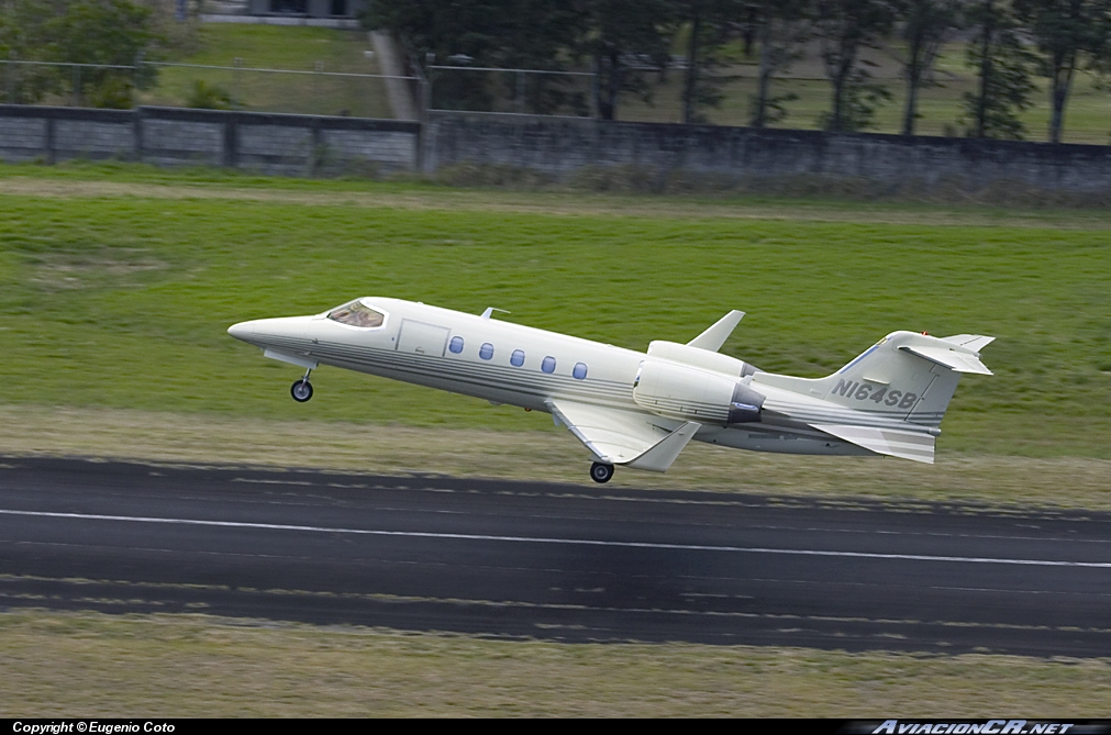 N164SB - Learjet 31A - Privado (Transportes H y H)