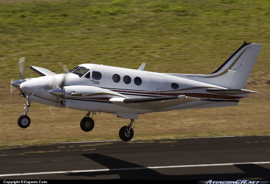 N5027V - Beechcraft 99 Airliner - Aires de pavas