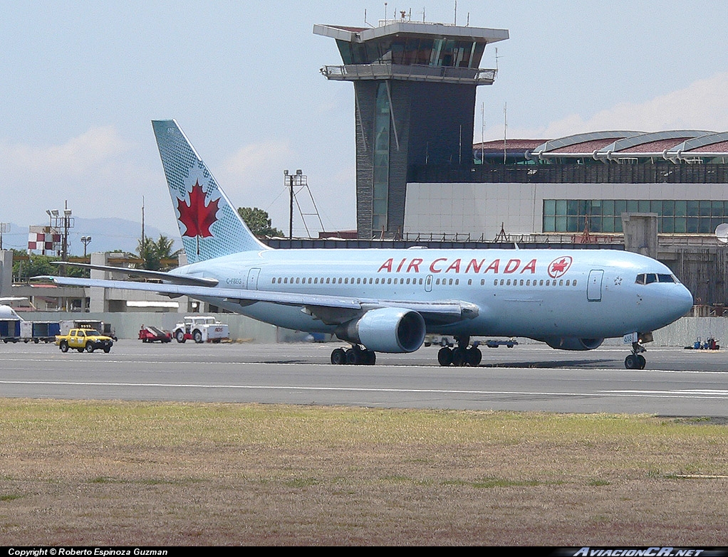 C-GDSP - Boeing 767-233(ER) - Air Canada