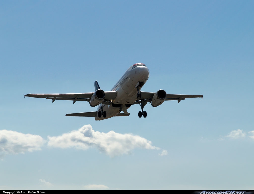 N472TA - Airbus A319-132 - TACA Perú