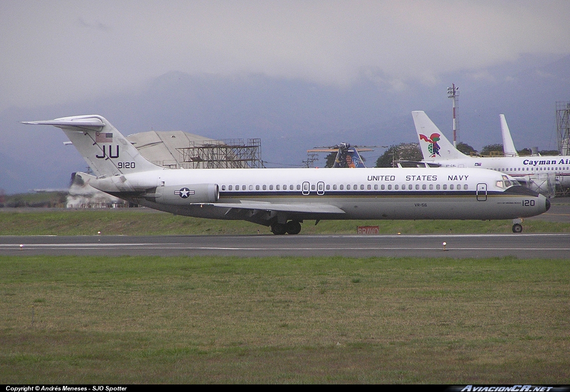 159120 - McDonnell Douglas C-9B Skytrain II (DC-9-32CF) - USA - Armada / Army