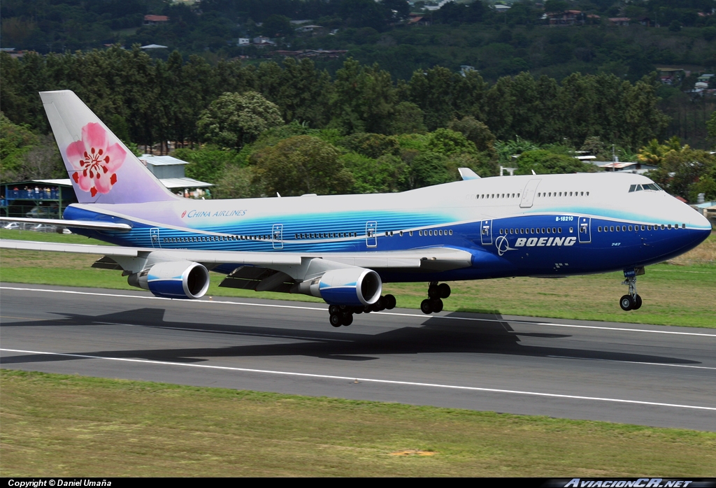 B-18210 - Boeing 747-409 - China Airlines