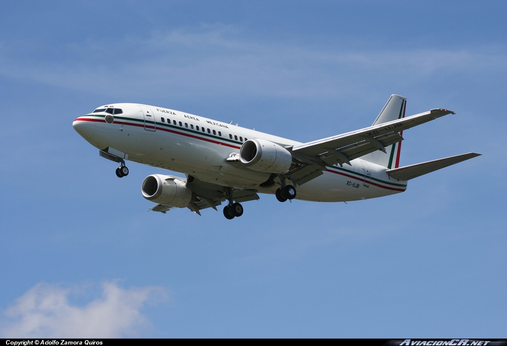 XC-UJB - Boeing 737-33A - Fuerza Aerea Mexicana FAM