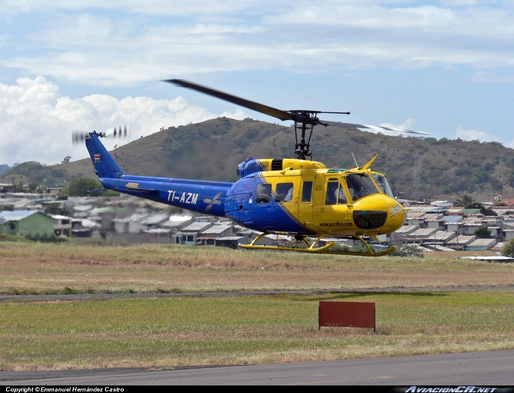 TI-AZM - Bell 205 - Aerodiva