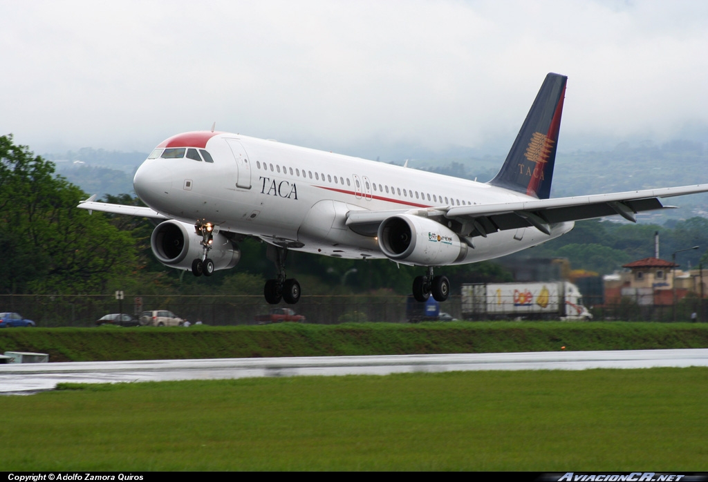 N490TA - Airbus A320-233 - TACA