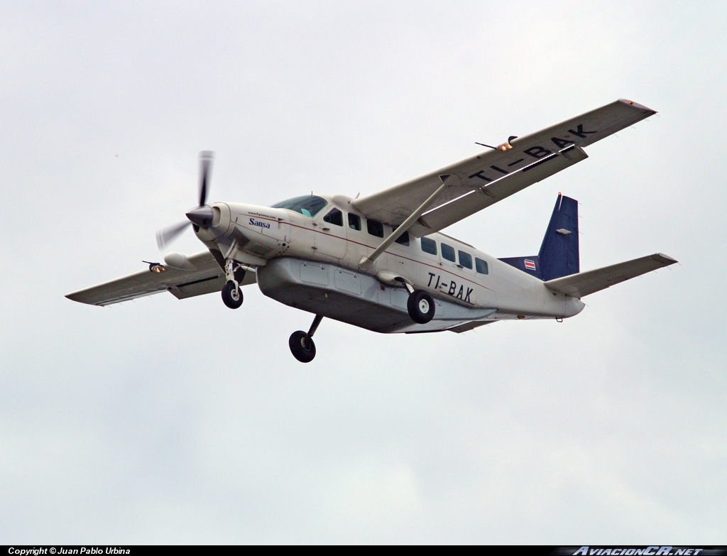 TI-BAK - Cessna 208B Grand Caravan - SANSA - Servicios Aereos Nacionales S.A.