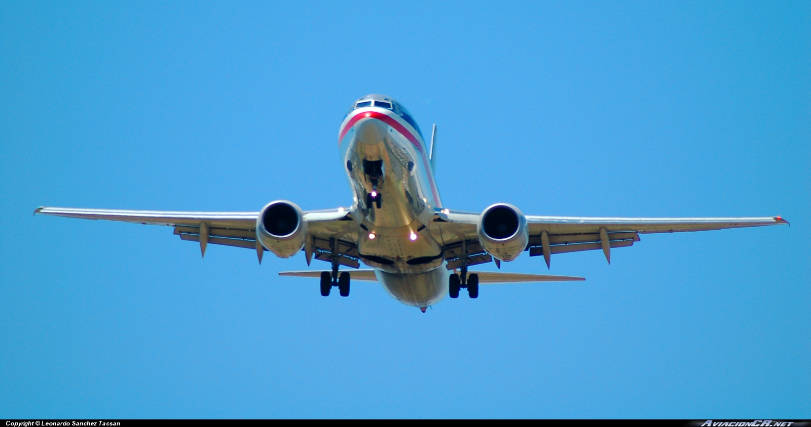 N915AN - Boeing 737-823 - American Airlines