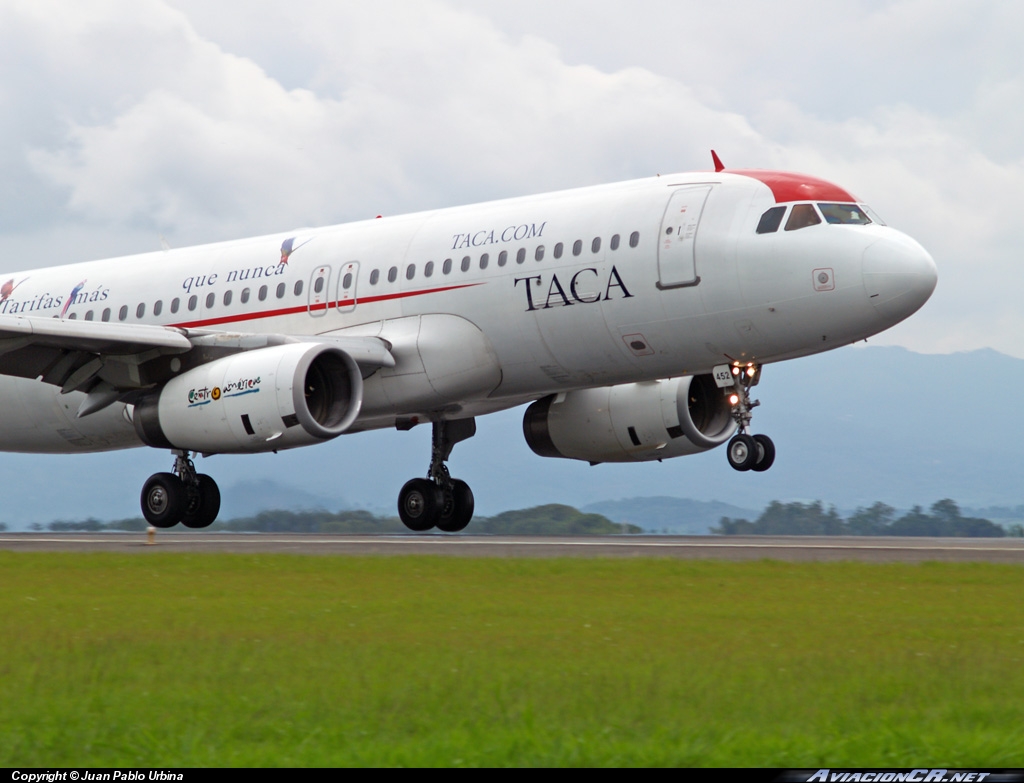 N452TA - Airbus A320-233 - TACA