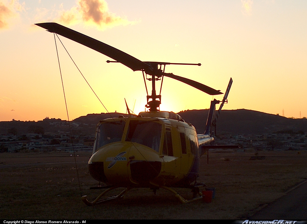 TI-AZM - Bell 205 - Aerodiva