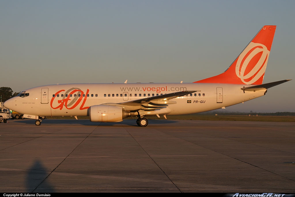 PR-GIJ - Boeing 737-700 - Gol Transportes Aereos