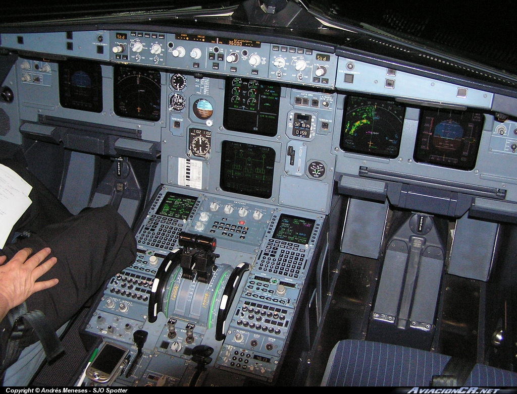 N472TA - Airbus A319-132 - TACA Perú