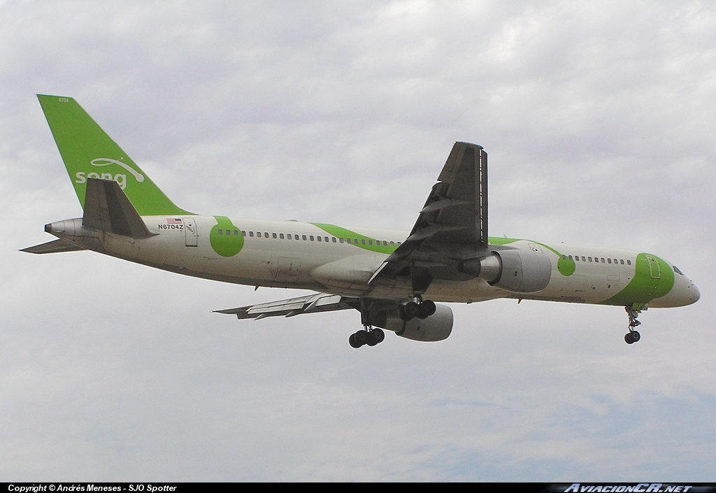 N6704Z - Boeing 757-232 - Song