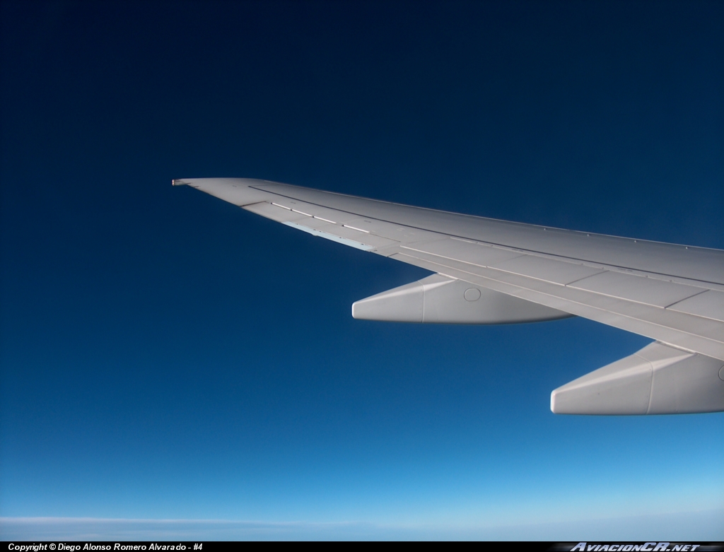 N***** - Boeing 737-724 - Continental Airlines