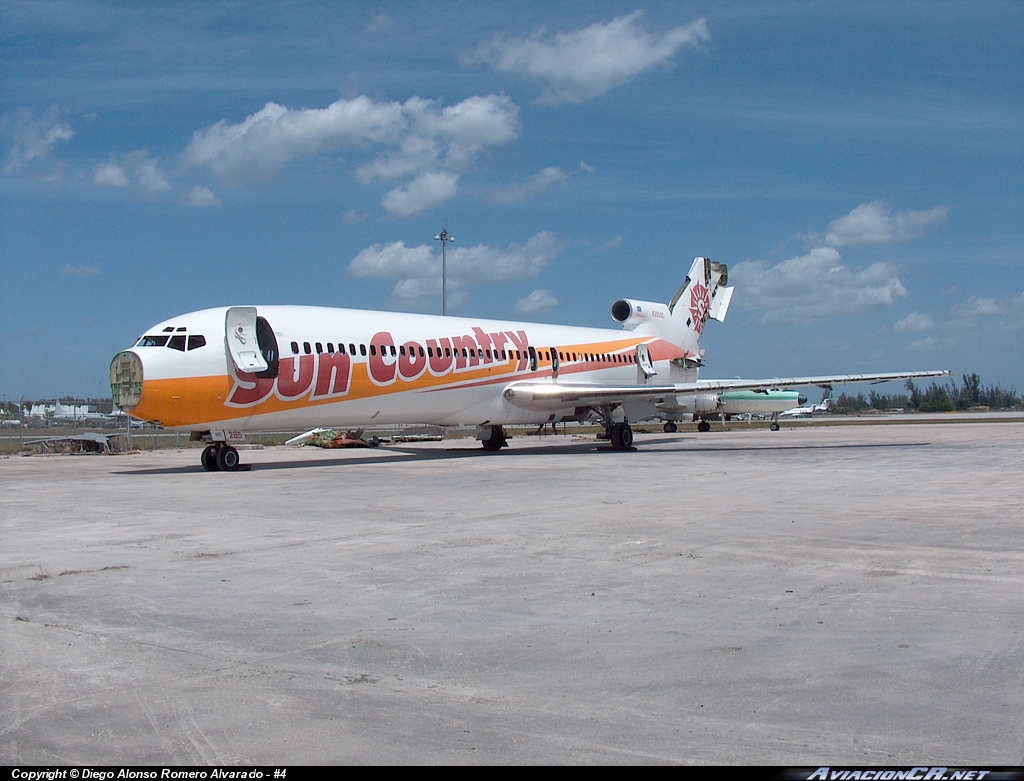 N285SC - Boeing 727-2J4 (Adv) - Sun Country