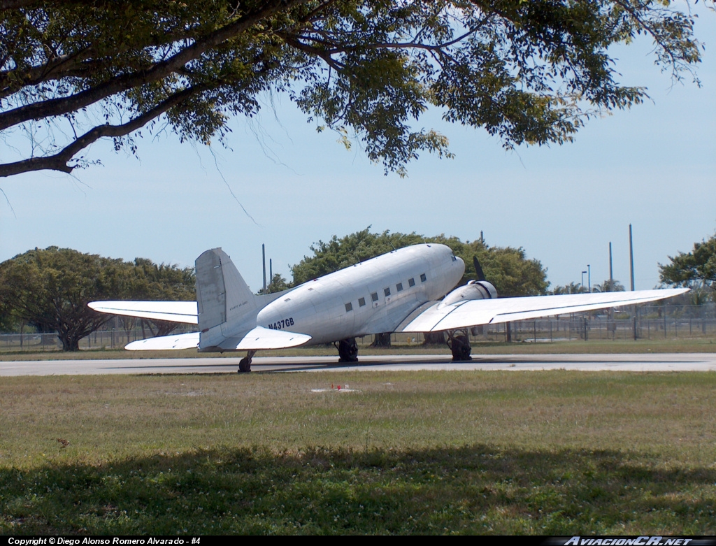 N437GB - Douglas DC-3 - Atlantic Air Cargo